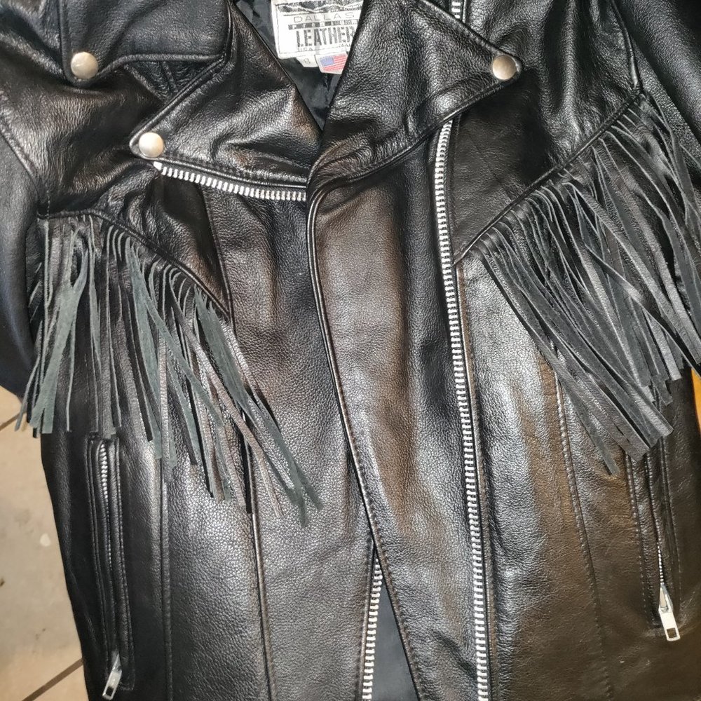 Jacket - Picture 2 of 3
